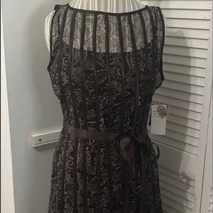 Sandra Darren 2-Piece Dress